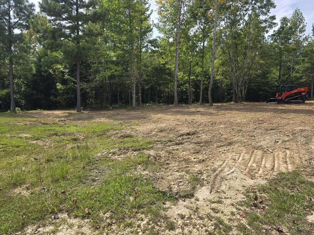 Large cleared and leveled field at a tree line, Waynesboro, TN